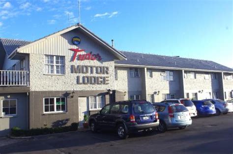 tudor motor lodge|tudor motor lodge hamilton ca.